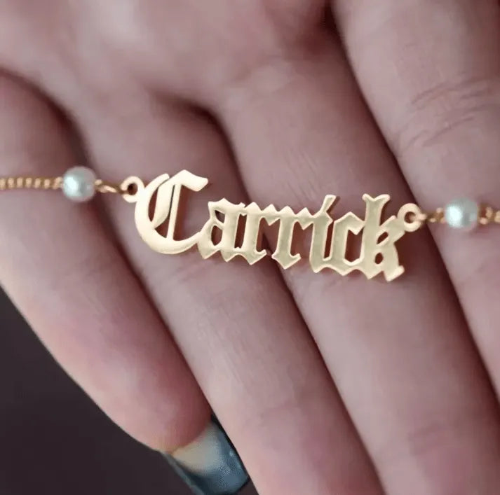 Personalized Freshwater Pearls Name Necklace with Old English Font - Custom Gothic Jewelry Gift - Belbren