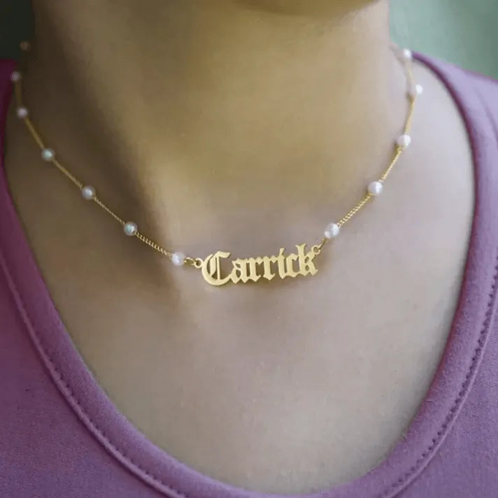 Personalized Freshwater Pearls Name Necklace with Old English Font - Custom Gothic Jewelry Gift - Belbren