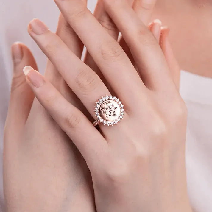 Custom Birth Flower Ring - 1-8 Floral Bouquet Design - Ideal Mother's Day & Family Gift - Women's Jewelry - Belbren
