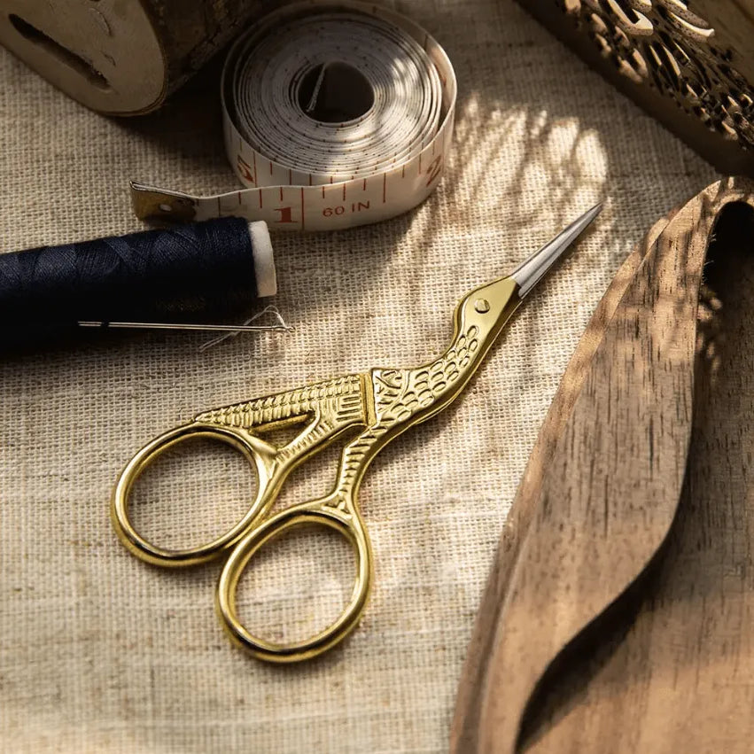 Vintage European/Stork Embroidery Scissors, Personalized Engraved Wooden Box, Custom Sewing Gift, Craft, Needlework, Mother's Day - Belbren