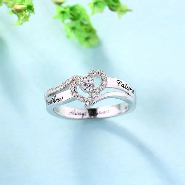 Personalized Heart-Shaped Simulated Diamond Ring in 925 Sterling Silver – Custom Engraved Couples' Jewelry - Belbren