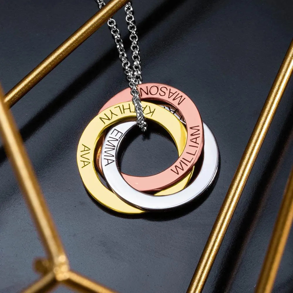 Personalized Interlocking Circles Necklace in Silver, Gold, or Rose Gold - Custom Engraved Names - Family, Love, and Friendship Jewelry - Belbren