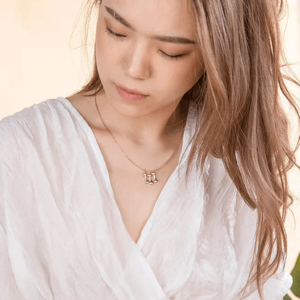 Personalized Name Dog Bone Necklace | Pet Paw Name Necklace | Custom Memorial Dog Bone Jewerly | Dog Lovers Gift - Belbren