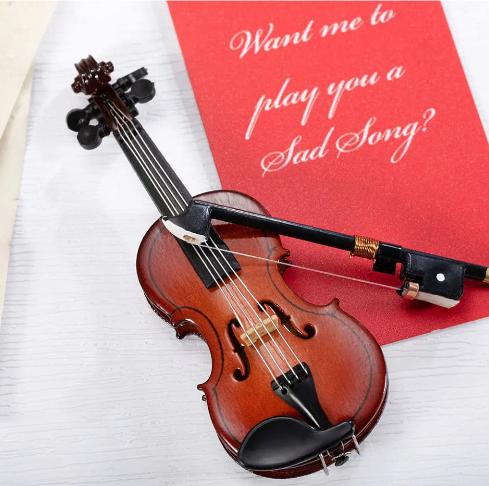 Mini Musical Violin for Complainers - Fun Novelty Gift, Perfect for Bosses & Office - Functional Miniature Gag Instrument