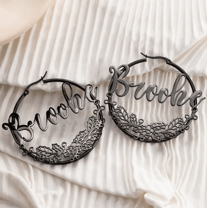 Custom Name Hoop Earrings with Personalized Birth Flower Design - Unique Gift for Women & Girls - Ideal Birthflower Jewelry - Belbren