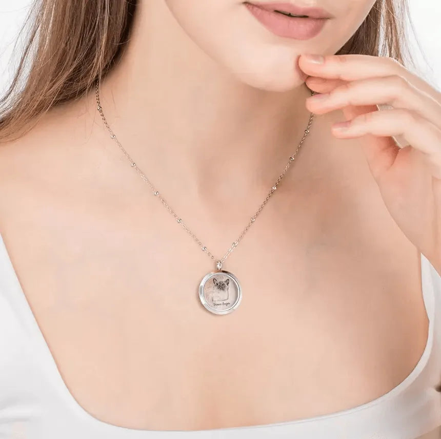 Custom Pet Memorial Urn Necklace - Cremation Photo Locket for Ashes - Belbren