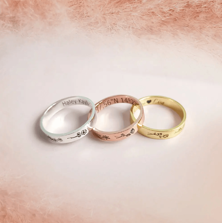 Personalized Birth Flower Engraved Name Ring - Unique Birthflower Design - Special Gift for Her - Belbren