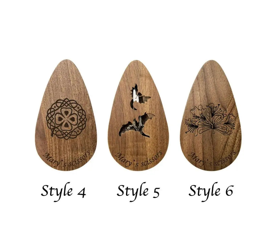 Vintage European/Stork Embroidery Scissors with Custom Engraved Wooden Box - Precision Sewing Tool for Crafters and DIY - Belbren