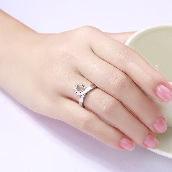 925 Sterling Silver Infinity Ring - Personalize with Gem Birthstones and Custom Engraving - Belbren