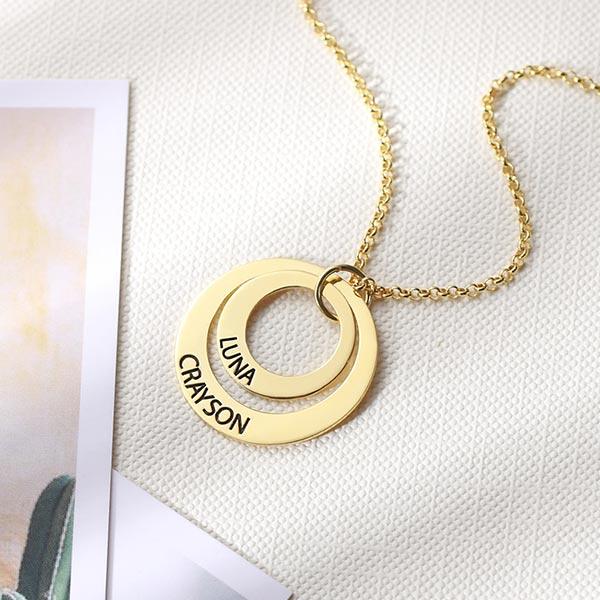 Engraved Family Stacked Circle Necklace Sterling Silver - Belbren