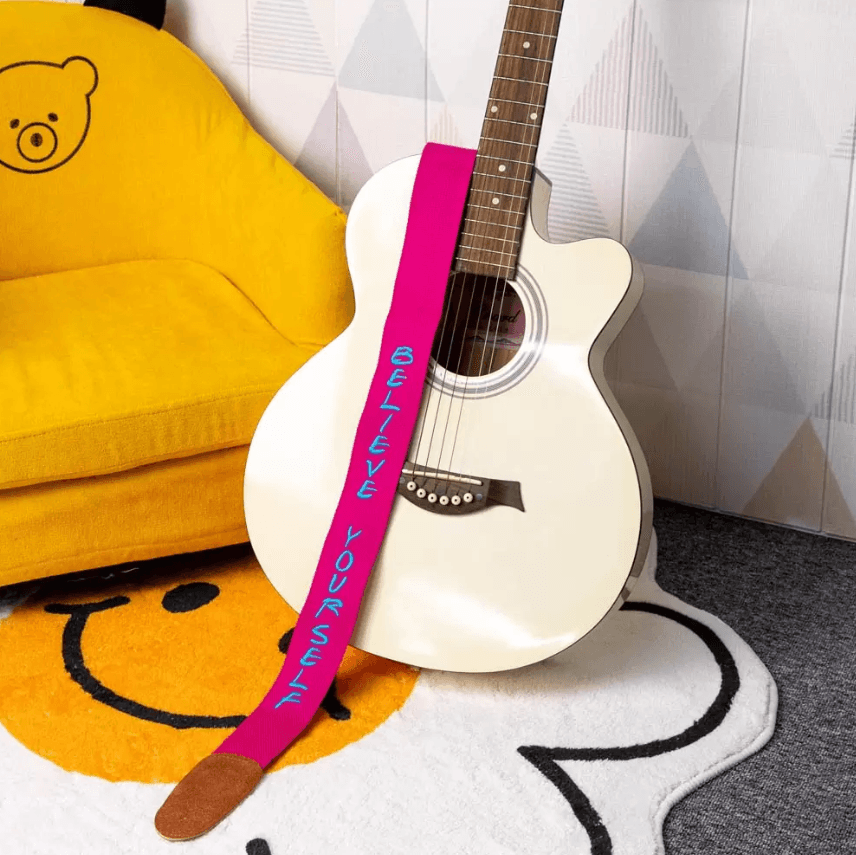 Personalized Guitar Strap - Adjustable & Embroidered for Electric/Bass Guitars - Perfect Musician Gift - Belbren